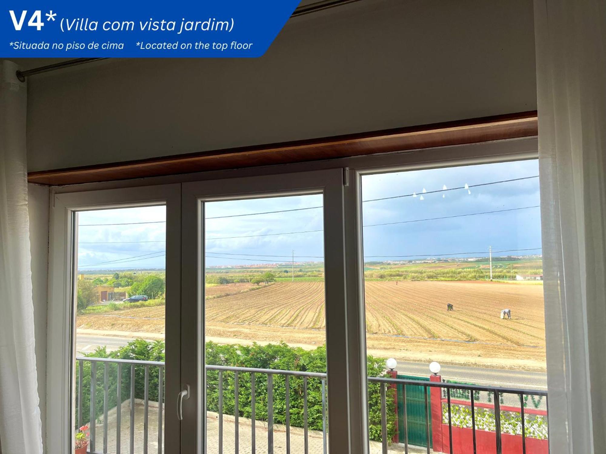 W.H.House Apartment Atouguia Da Baleia Exterior photo
